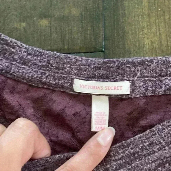 Victorias Secret lounge sweater with lace M - Picture 3 of 4